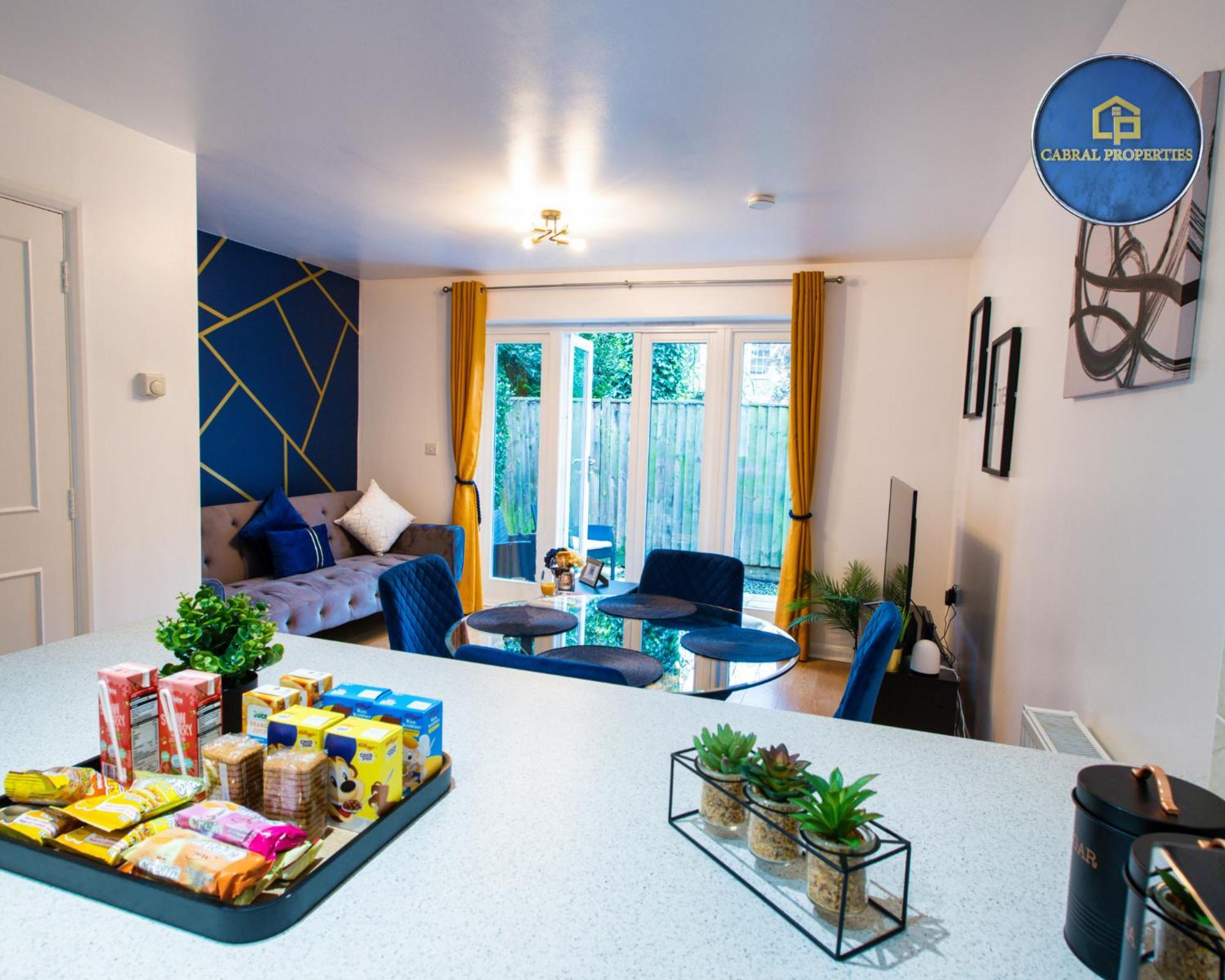 2 Bedroom House By Cabral Monthly Special Price Apartment *